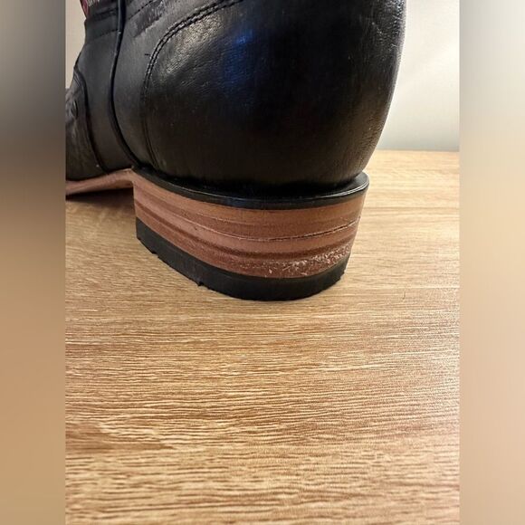 Red Diamond cowboy boots - Picture 8 of 10